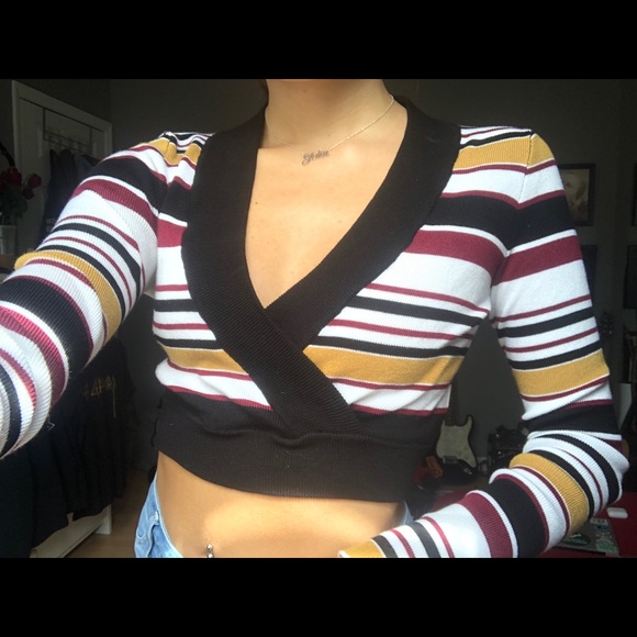 forever 21 striped sweater! :) - Picture 1 of 2